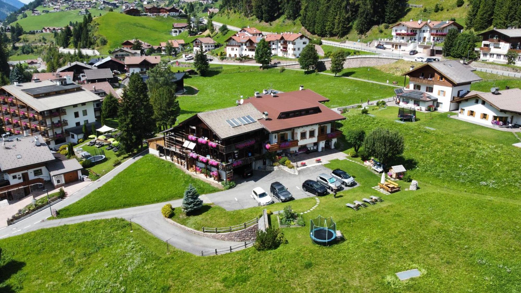 B&B Ciauceia Selva di Val Gardena Exterior foto